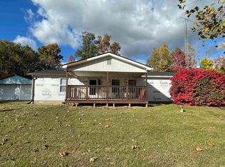 6897 Pleasant Hill Ln, Spencer, IN 47460