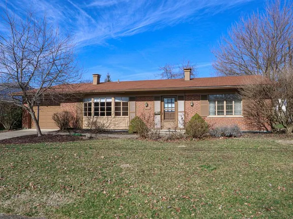 794 Danbury Rd, Cincinnati, OH 45240