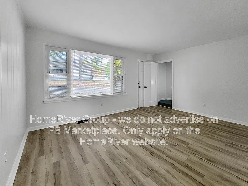 2 bed, 1.0 bath, 768 sqft, $1,200 — Photo 2