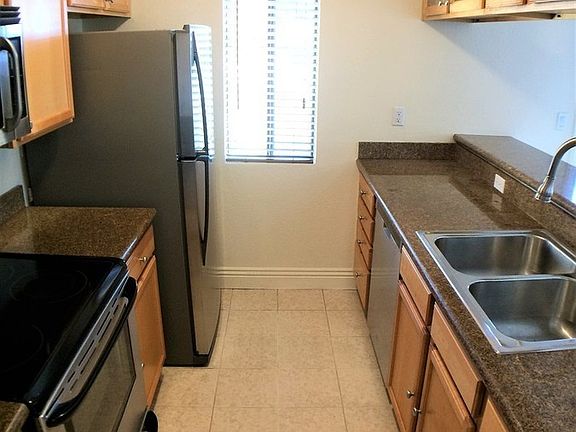3rd image of 8731 Graves Ave Unit 57