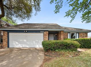 7537 Down Hill Dr, Fort Worth, TX 76120