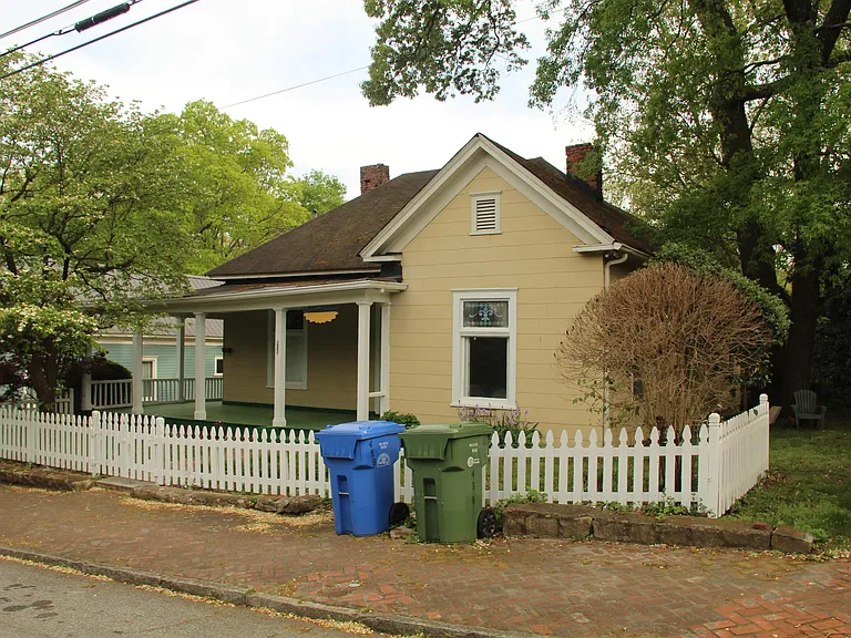 459 Glenwood Ave SE #B — Photo 6