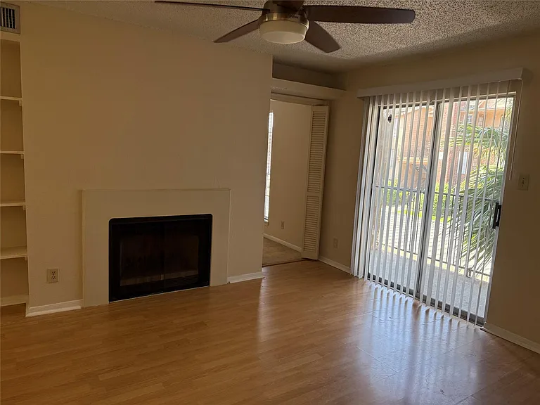 2121 Hepburn St #1102 — Photo 8
