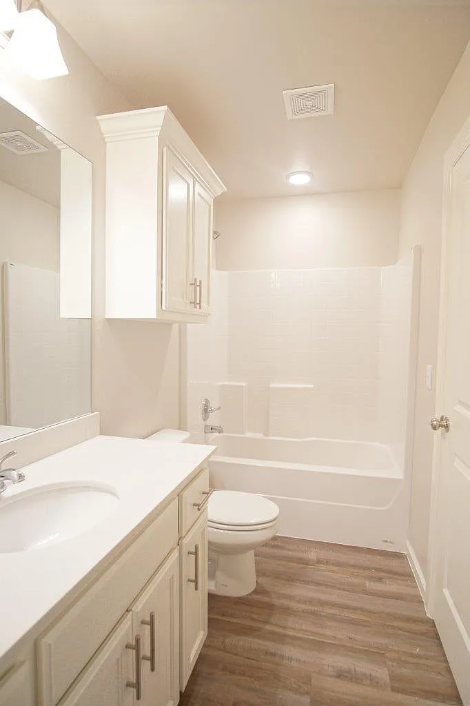 4310 NE 119th St - 1 — Photo 3