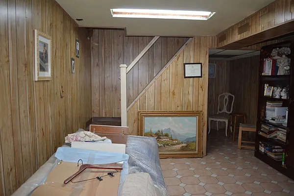 Sold by REMAX Elite | media 34