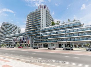 9471 Yonge St #621, Richmond Hill, ON L4C 0Z5