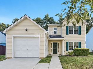 6204 Patric Alan Ct, Charlotte, NC 28216