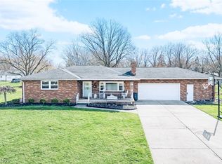 3787 Cumberland Cir, Austintown, OH