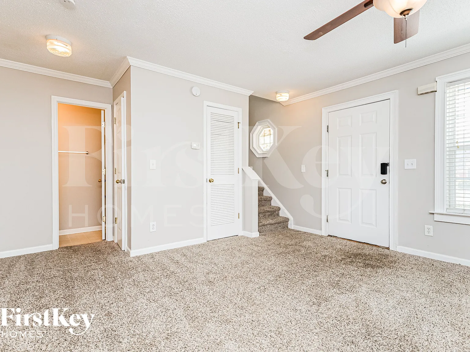 2 bed, 2.5 bath, 1150 sqft, $1,715 — Photo 3