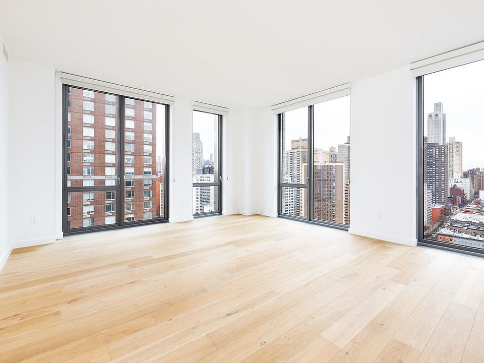 1st image of 360 E 89th St #22C