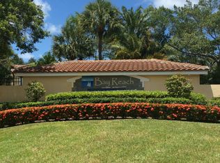 1020 Lake Shore Dr APT 101, Lake Park, FL 33403