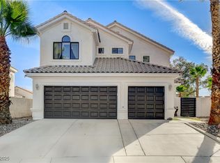 7285 Winding Creek Dr, Las Vegas, NV 89113