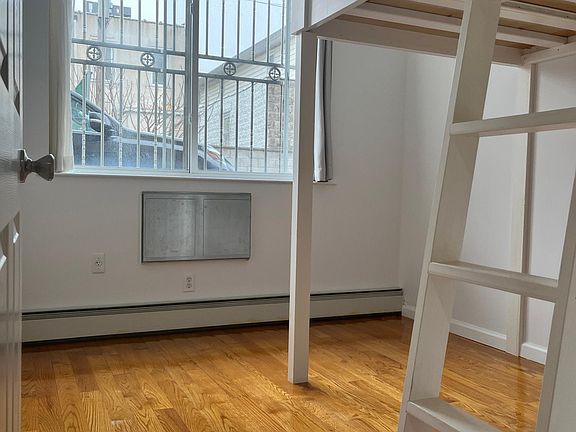3rd image of 8638 24th Ave APT 3