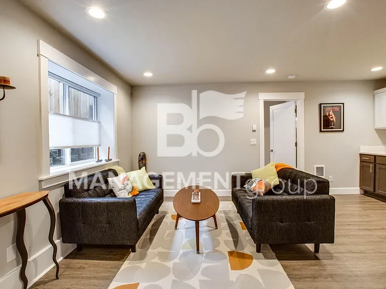3605 NE 14th Ave #B — Photo 4