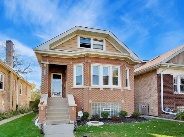 2734 Wesley Ave, Berwyn, IL 60402