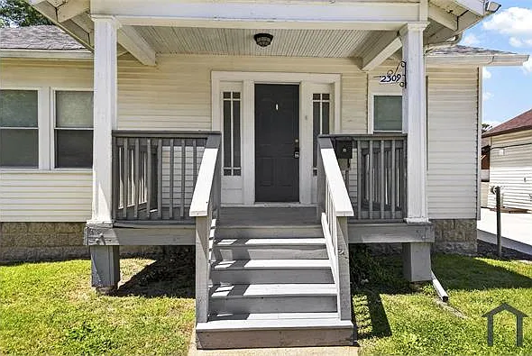 2 bed, $1,295 — Photo 4