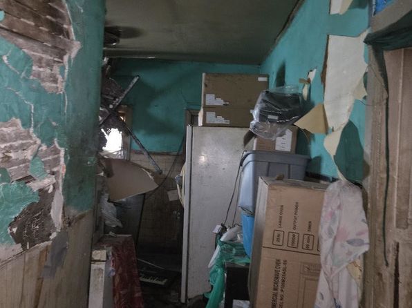 chicago-illinois-450109754 picture