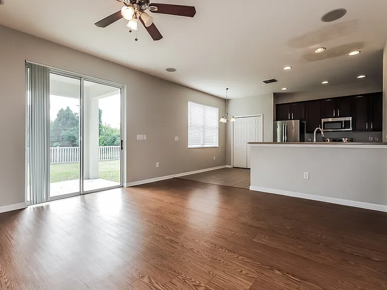1119 Windton Oak Dr — Photo 6