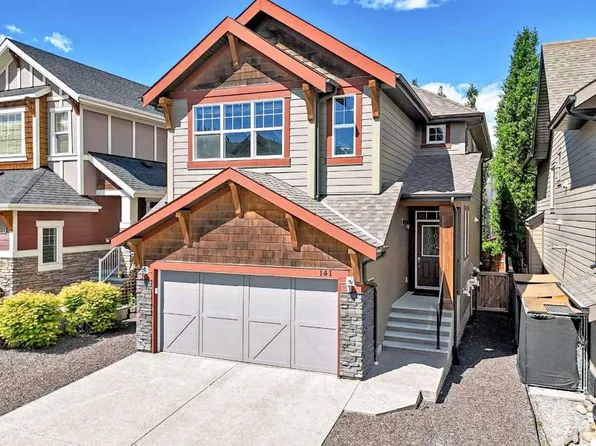 141 E Riviera Cres, Cochrane, AB T4C 0V4
