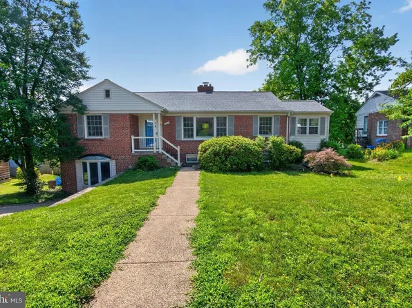 7313 Lynnhurst St, Chevy Chase, MD 20815