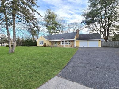 652 Hawkins Road E, Coram, NY, 11727