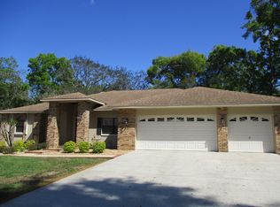 2105 Wheeler Oaks Dr, Brandon, FL 33510