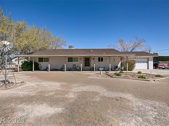 3rd image of 6312 W El Campo Grande Ave