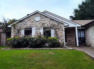 2420 Sunflower Dr, Arlington, TX 76014