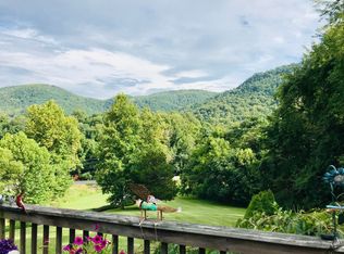 8161 Bent Mountain Rd, Roanoke, VA 24018