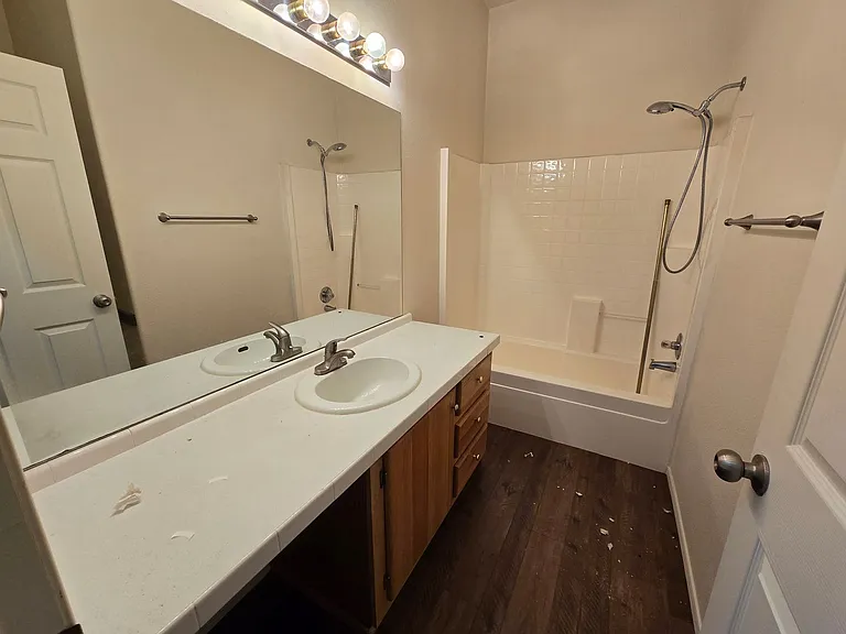 4161 W Foothill Dr #A-C — Photo 28