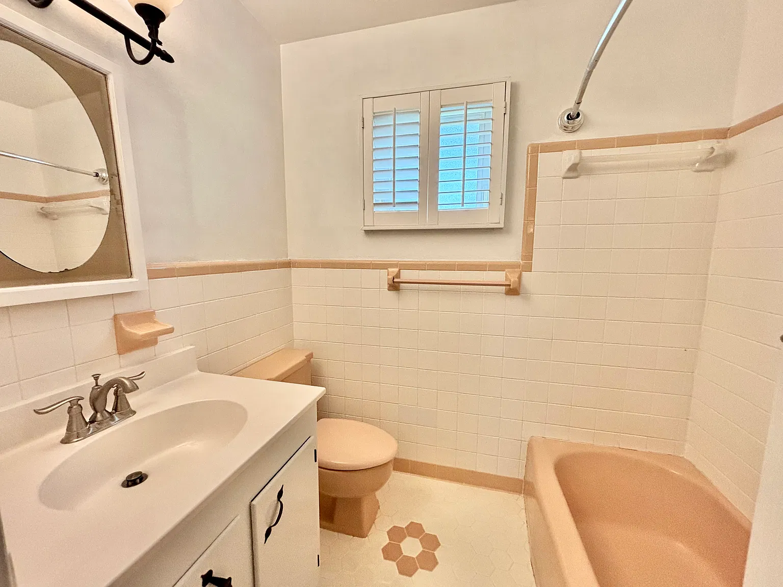 4 bed, 1650 sqft, $2,150 — Photo 3