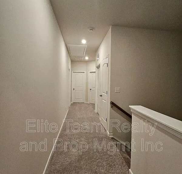 5416 Kings Ridge Dr — Photo 33