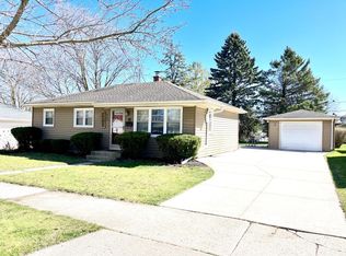 333 Garfield St, Burlington, WI 53105