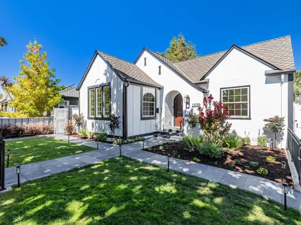 1539 Mariposa Ave, Palo Alto, CA 94306
