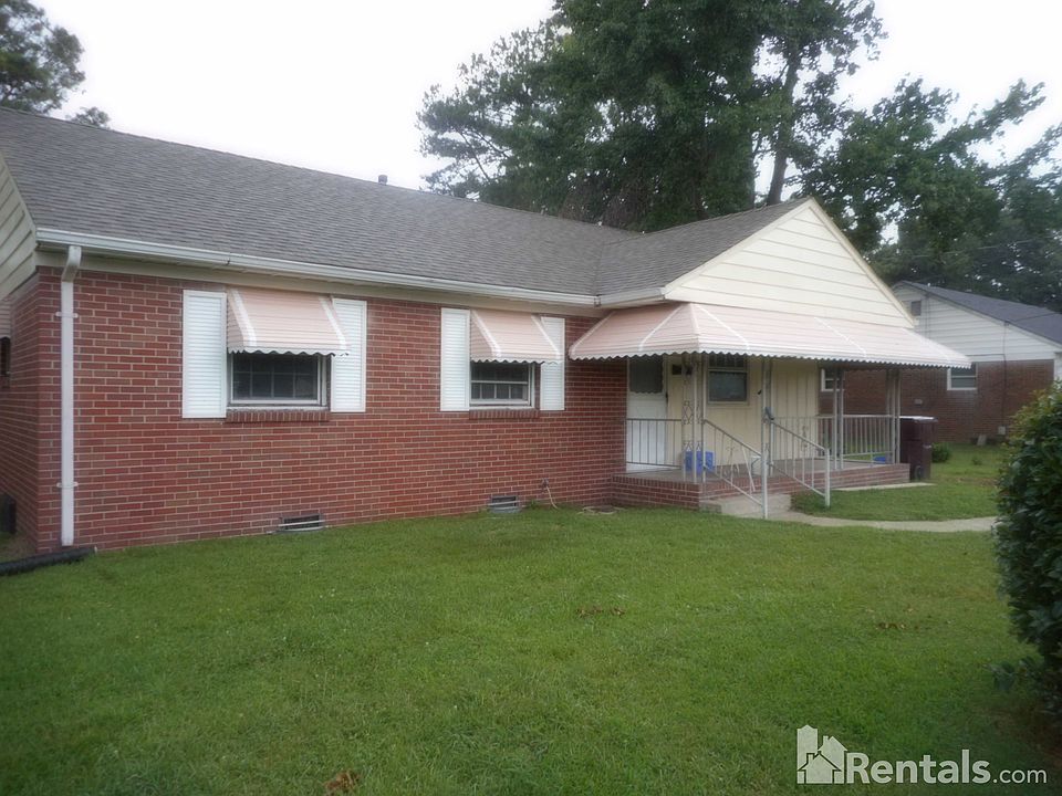 1st image of 2100 Chesapeake Ave