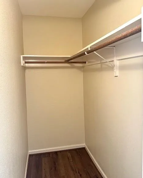 2201 Fountain View Dr #40F — Photo 9