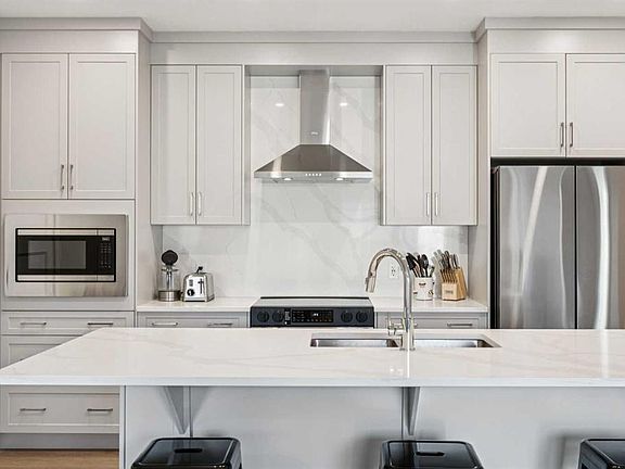 4th image of 2117 E 81st St SW #2307