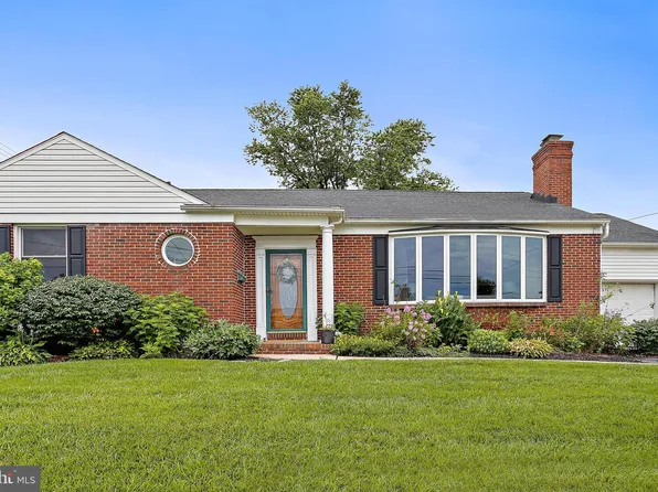 114 Delrey Ave, Baltimore, MD 21228