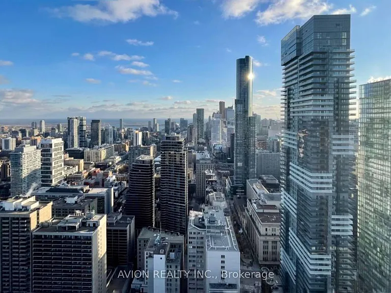 501 Yonge St #4103 — Photo 3