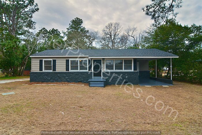 1st image of 3825 Hearn Dr