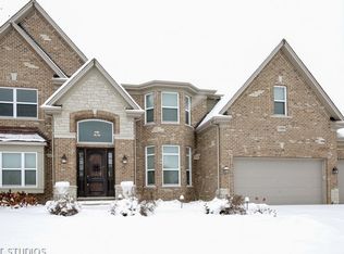 1406 Karen Dr, Dundee, IL 60118