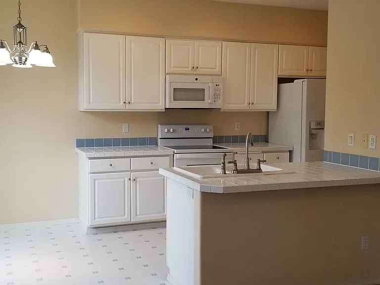 15467 NW Decatur Way — Photo 7