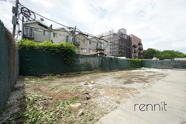 Rented by Rennit Inc. | media 36