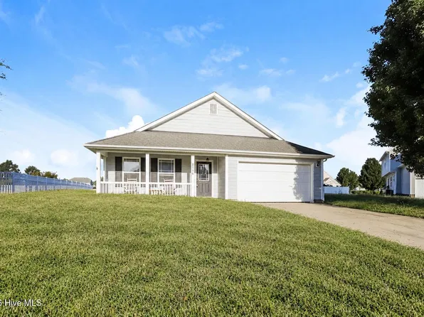 2136 Eleuthera Way, Elizabeth City, NC 27909