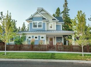 2186 NW Clearwater Dr, Bend, OR 97703