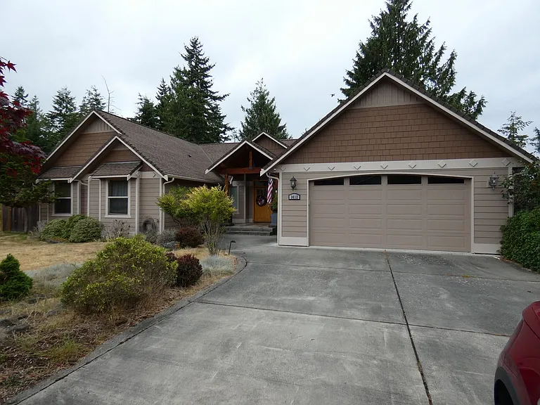 1412 N Aurora Ct — Photo 4