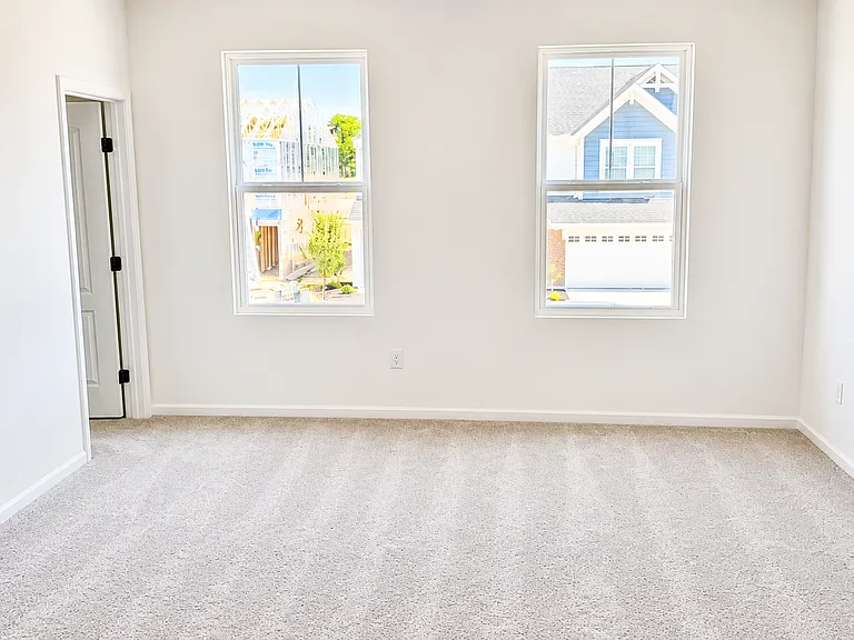 2064 Sunflower Pl — Photo 7