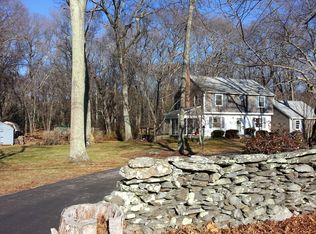 420 N Quidnessett Rd, North Kingstown, RI 02852