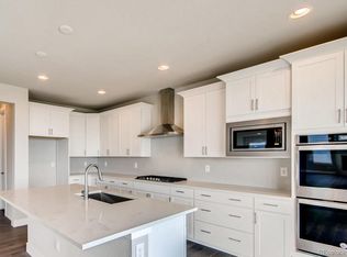 344 N Geneva St, Aurora, CO 80010