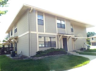 5710 Dutch Mill Ct UNIT A, Hanover Park, IL 60133